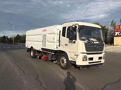 国六洗扫车